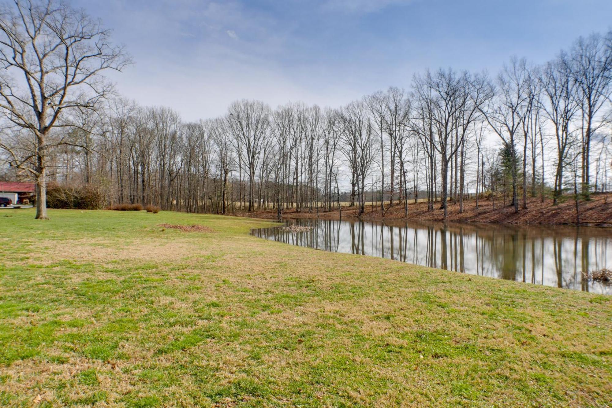 Dog-Friendly Georgia Home With Grill And Fishing Pond! Rising Fawn Exterior photo